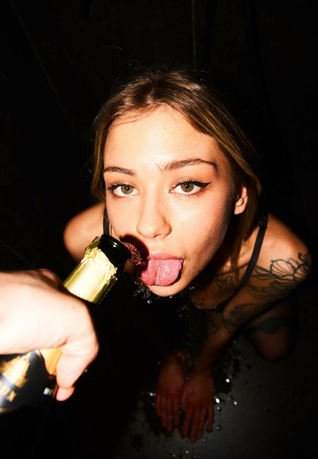 Polina Rahmanova onlyfans topless