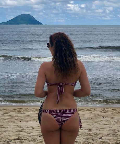 Regina Volpato boobs onlyfans