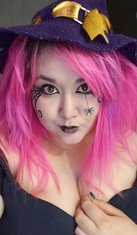 violetwitchy only fans pics