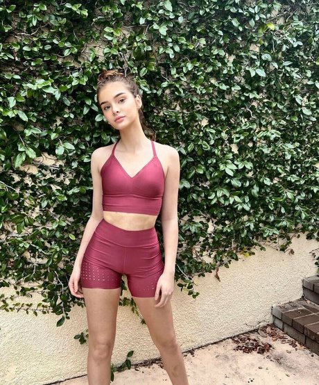 Brighton Sharbino Profile pic