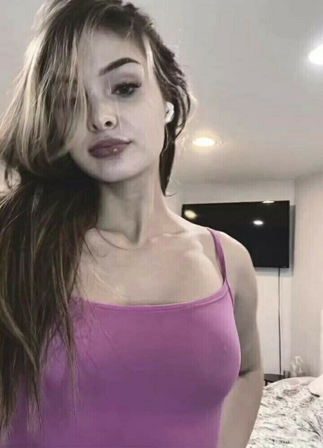 Brighton Sharbino onlyfans porn
