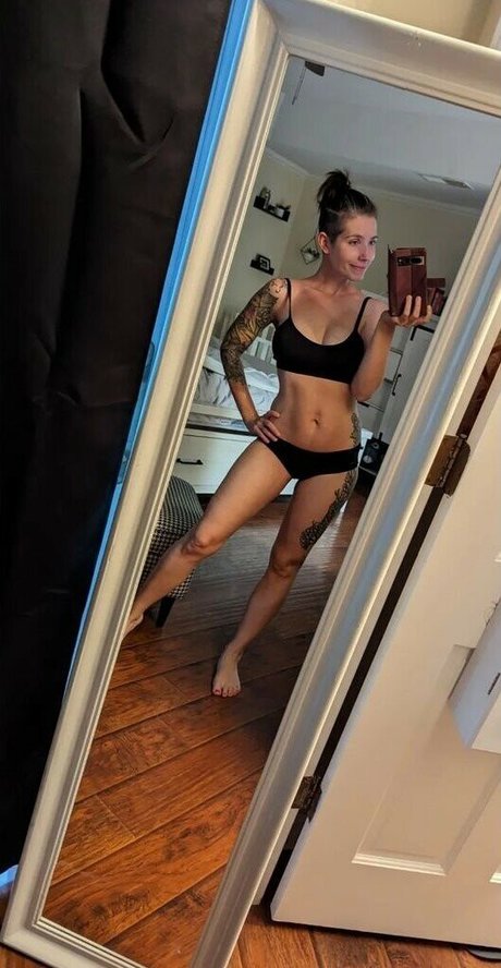 Soe Gschwind onlyfans nude leaks