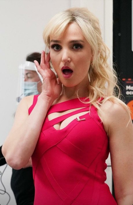 Chloe Fineman porn onlyfans