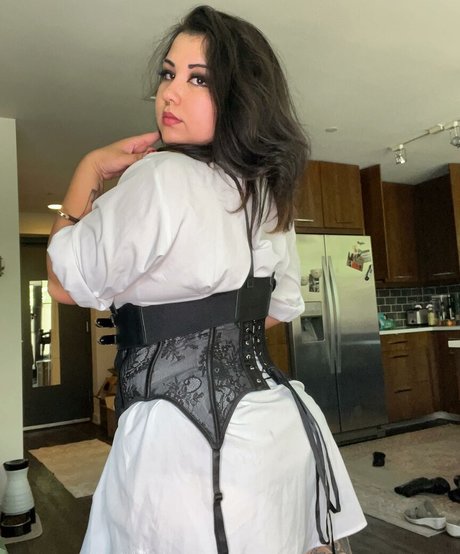 Suki Jade onlyfans sex tape