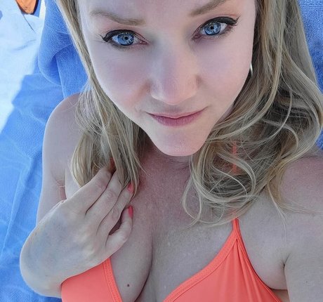 Crystal Sunshine nudes onlyfans leaked