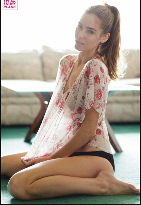 Me In My Place onlyfans nude leaks