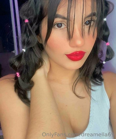 dreamella69 onlyfans free content