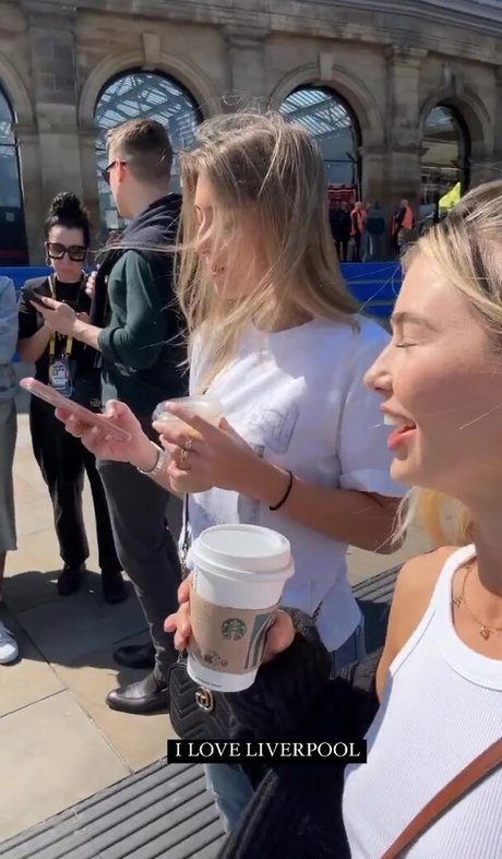 Georgia Toffolo onlyfans nude leak