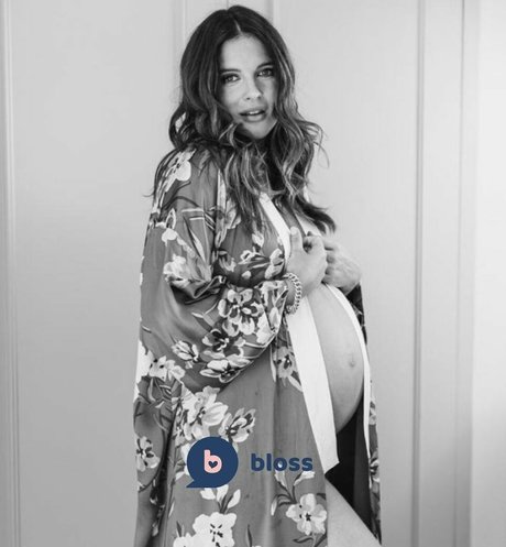 Alexandra Felstead onlyfans leaks sex