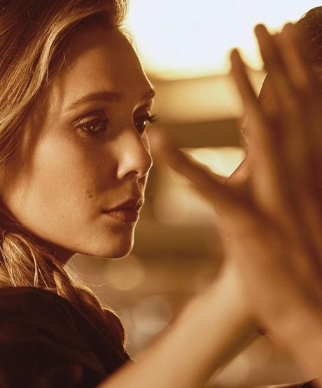 Elizabeth Olsen naked on onlyfans