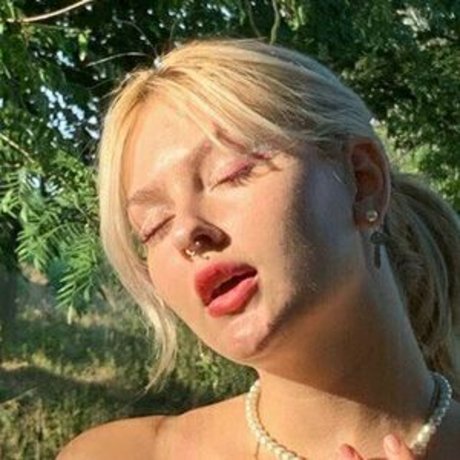 lilaxshy onlyfans leaks porn