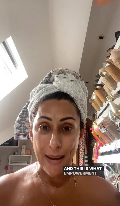 Saira Khan topless onlyfans