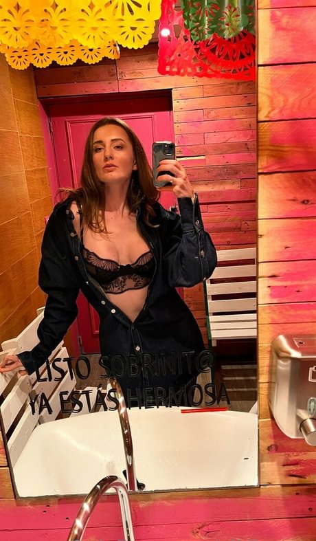 vikikeepu free only fans