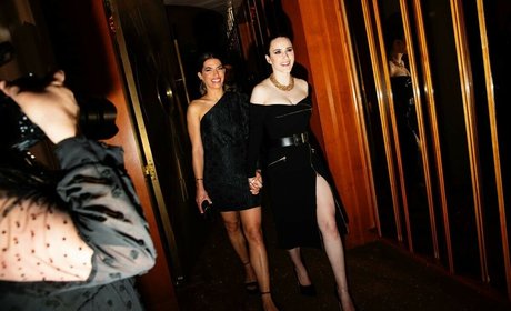 Rachel Brosnahan Profile pic