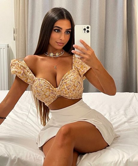 Eva Savagiou nude onlyfans leaked