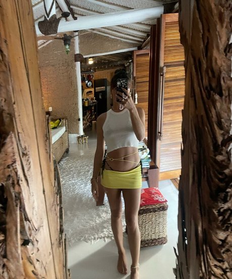 Isis Valverde leaked onlyfans.