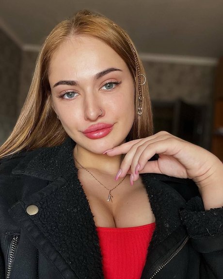 Lianchik leaked onlyfans pictures