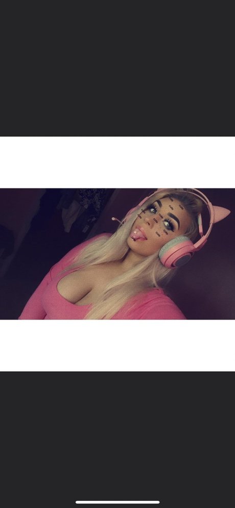 Lexi Moanz pics onlyfans