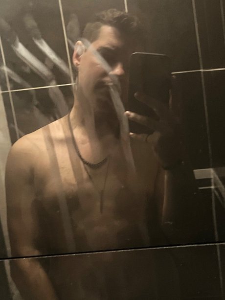 LewisXRowe naked onlyfans leak
