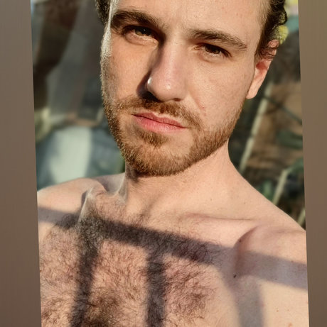 Leon Harder nude onlyfans leaks