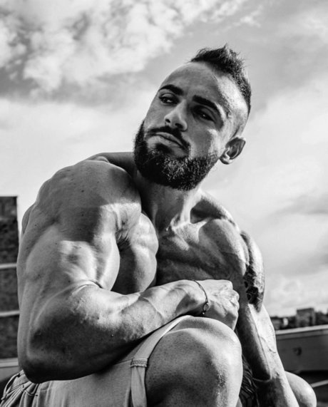 Leo Mark naked on onlyfans