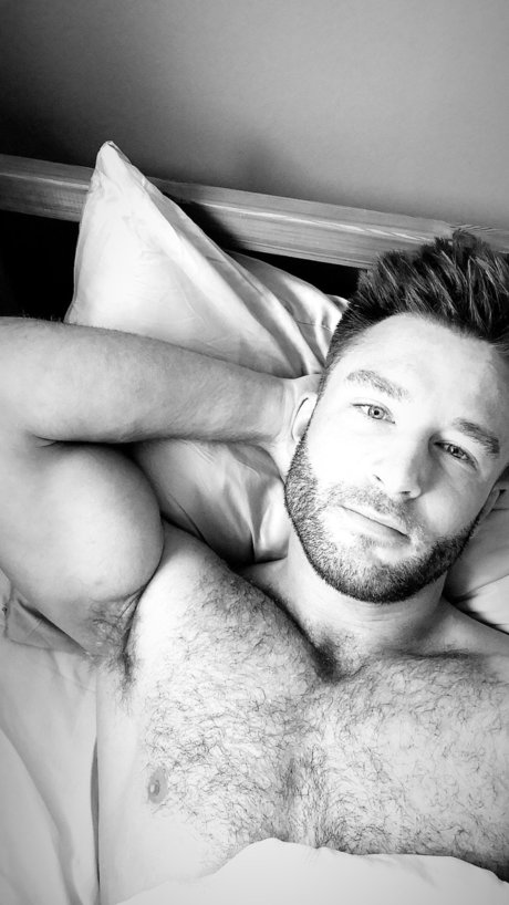 Leo Isaksson hot onlyfans