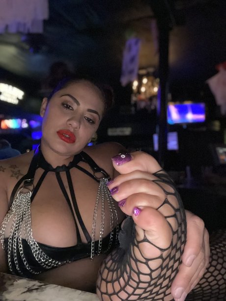 Benzzzzz naked onlyfans