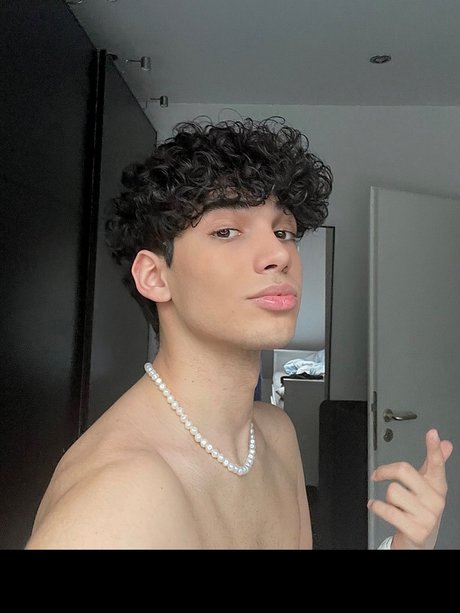 Leeyano onlyfans leaked tits