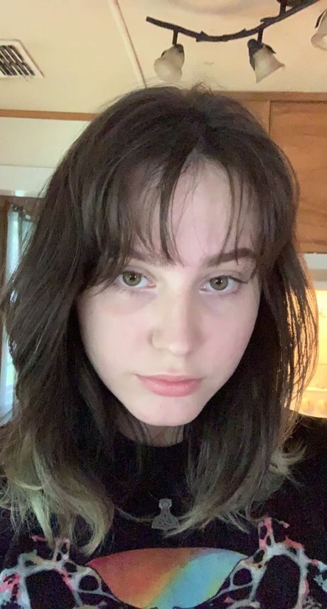 Leaf Thorne onlyfans porn nude