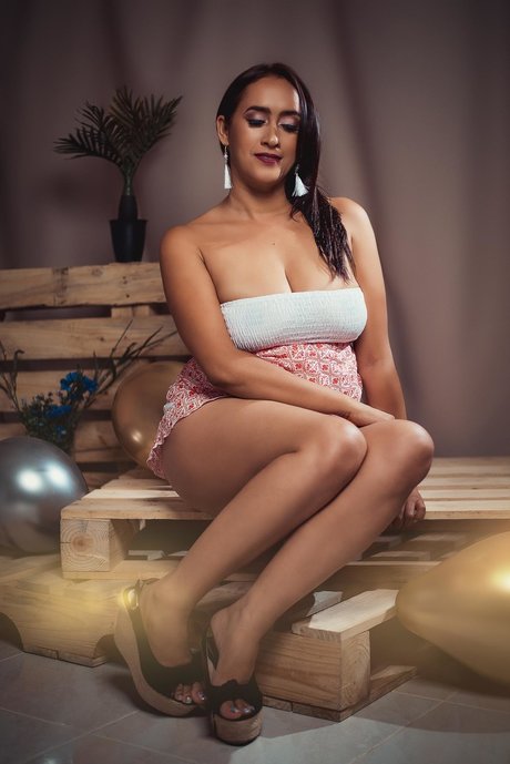 Lauren Gaviria naked onlyfans