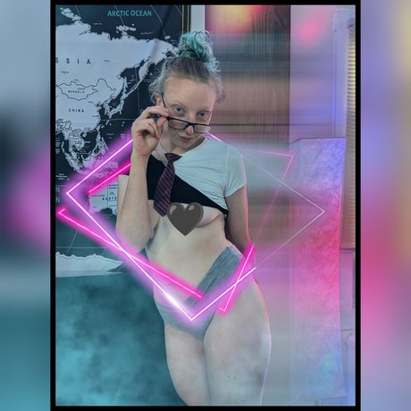 Daddy s Naughty Girl onlyfans leak new