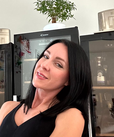 Linda Caprice Free onlyfans nide