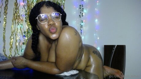 Lilyth Steph Br0wn onlyfans porn free