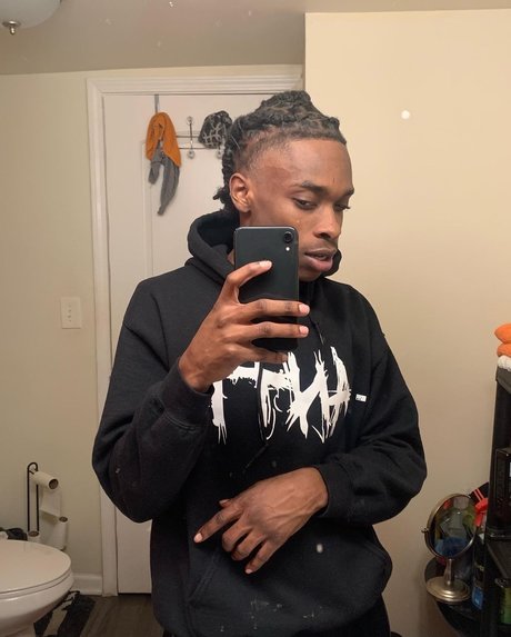 Big Dick Willie on onlyfans