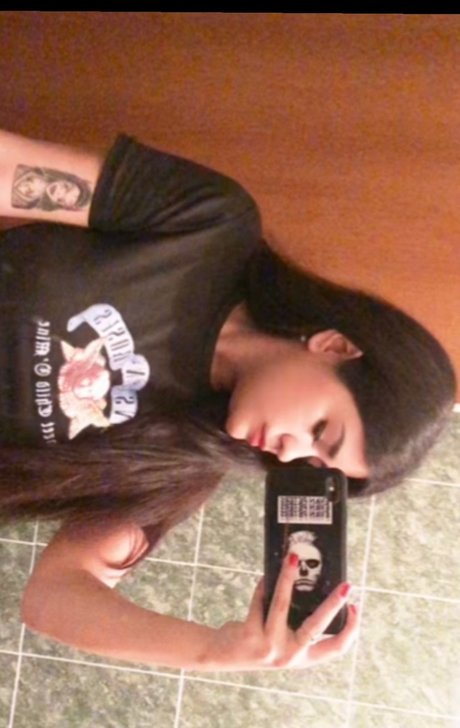 Lilian Mejia onlyfans images