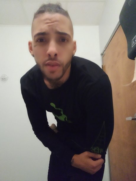 Juan Carter naked onlyfans pics