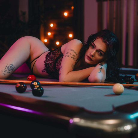 Miss Shy nude onlyfans leaks