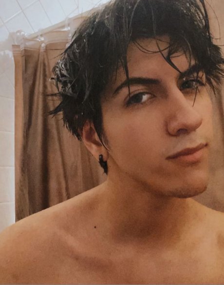 Alexander Vega naked onlyfans