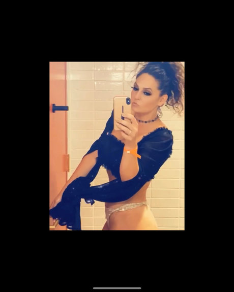 Liveandlove onlyfans model