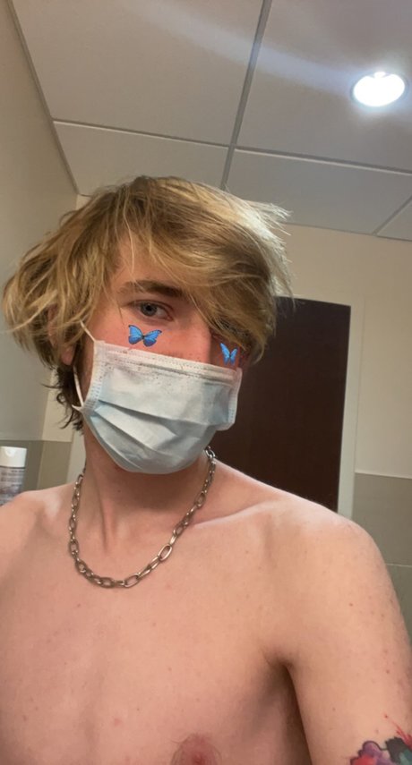 LA s 1 Twink onlyfans striptease