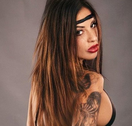 Lola Ruiz Pstar onlyfans nude