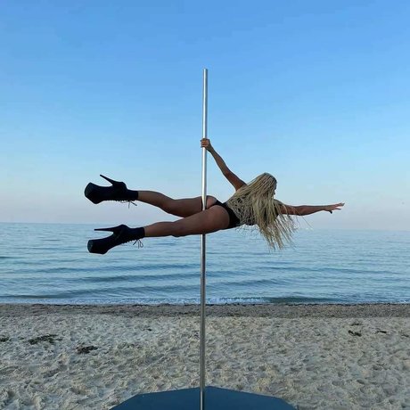 Long Legs leaked onlyfans naked