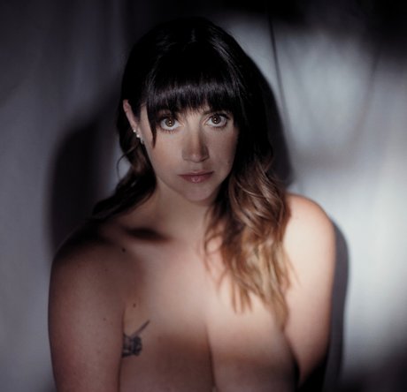 Lolo Woods xxx only fans