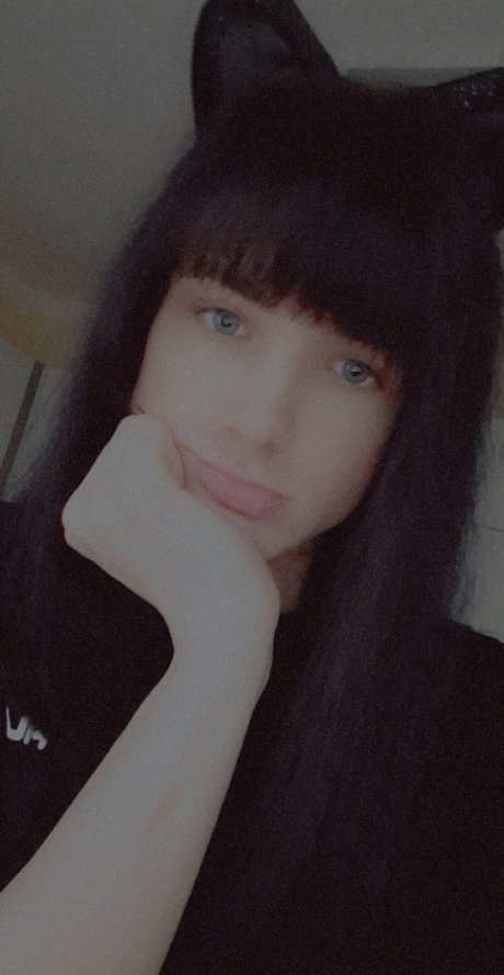 leonie onlyfans leak ass