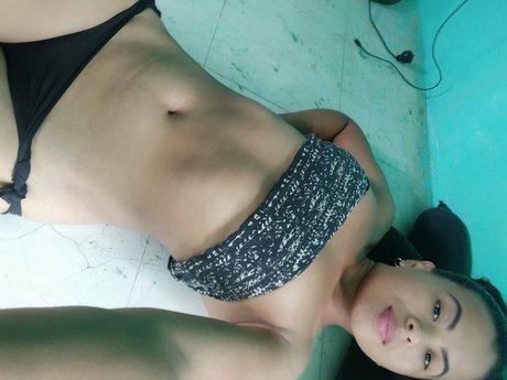 lolayen onlyfans leaked nudes