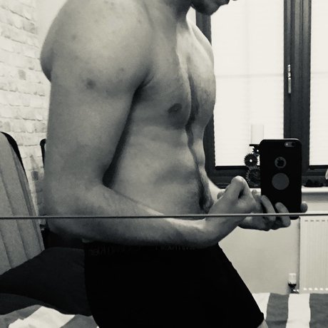 Six uk leaked onlyfans sex