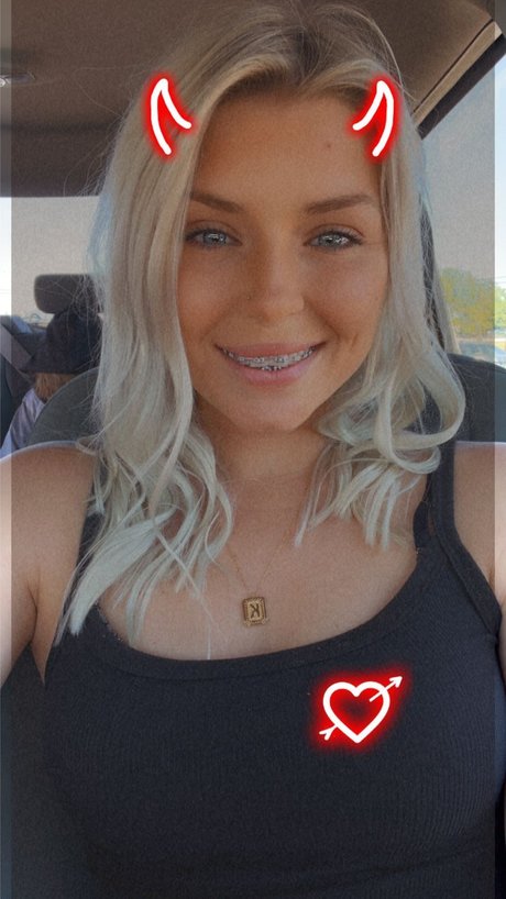 Lizzyy Pinkk onlyfans porno