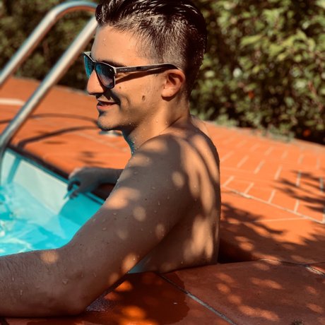 Merk_ onlyfans strip tease