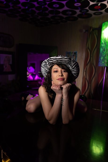 lynnkitty onlyfans boobs