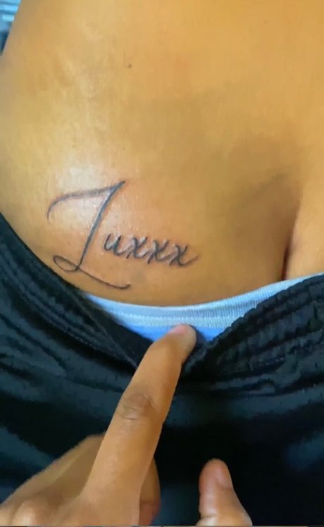 Goddess Luxxx nudes onlyfans leak